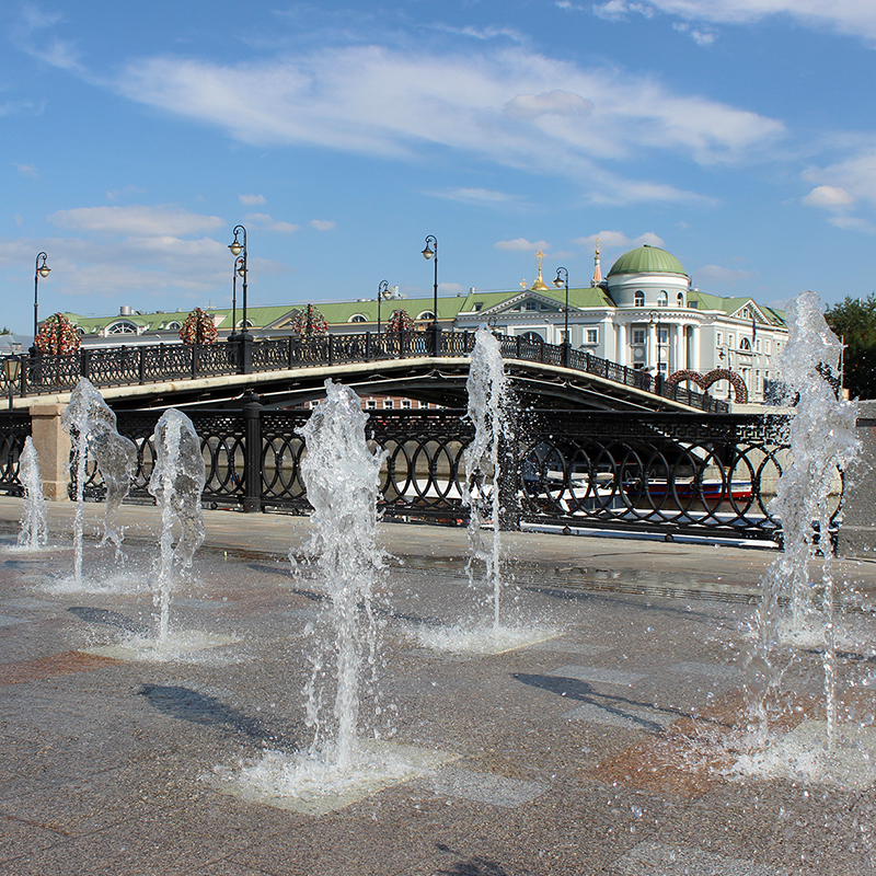 Пешеходный фонтан Москва